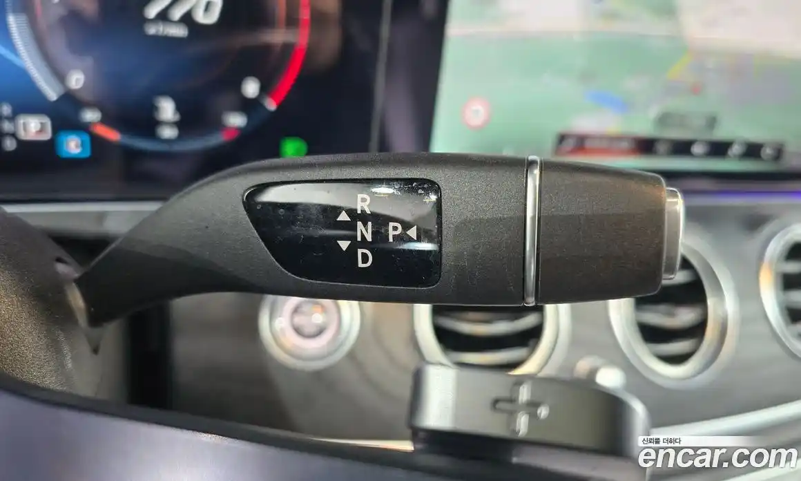 Mercedes-Benz E-Class 2021 1.9 Автомат в Москве № 136511, фото 10