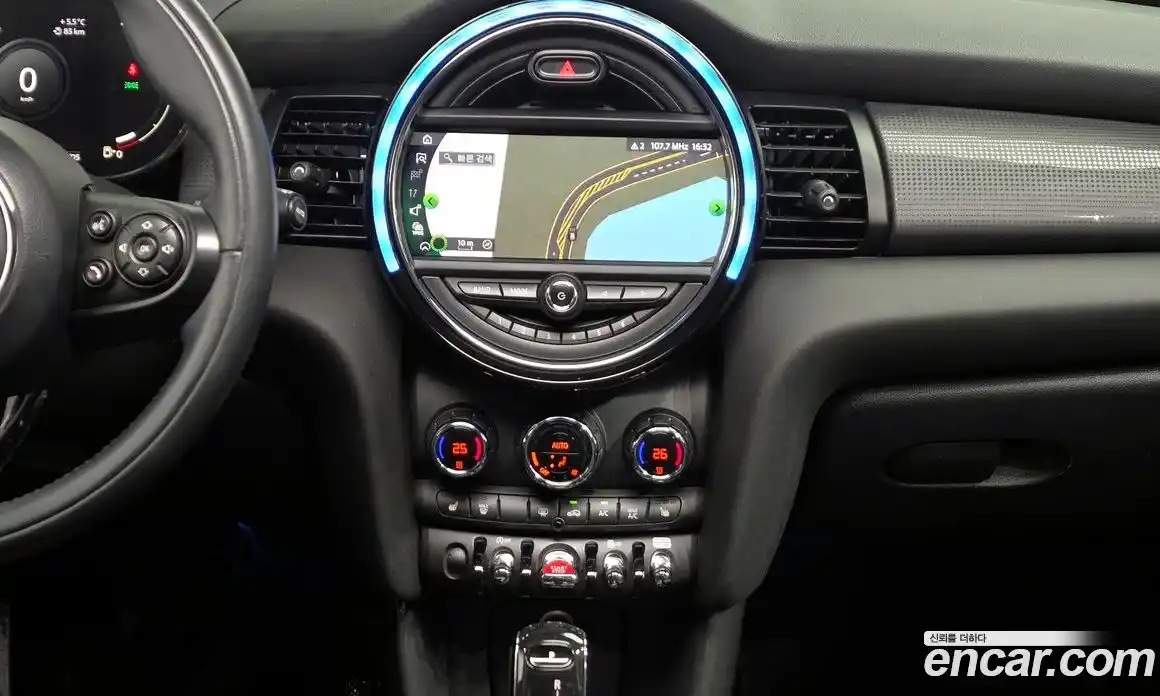 Mini Cooper 2021 1.5 Автомат в Москве № 136611, фото 14