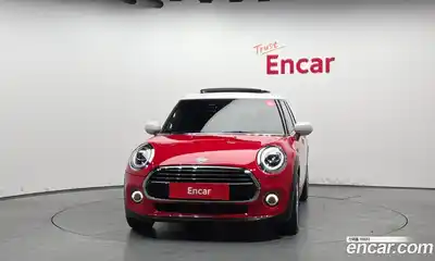 Mini Cooper 2021 1.5 Автомат в Москве № 136611, миниатюра 3