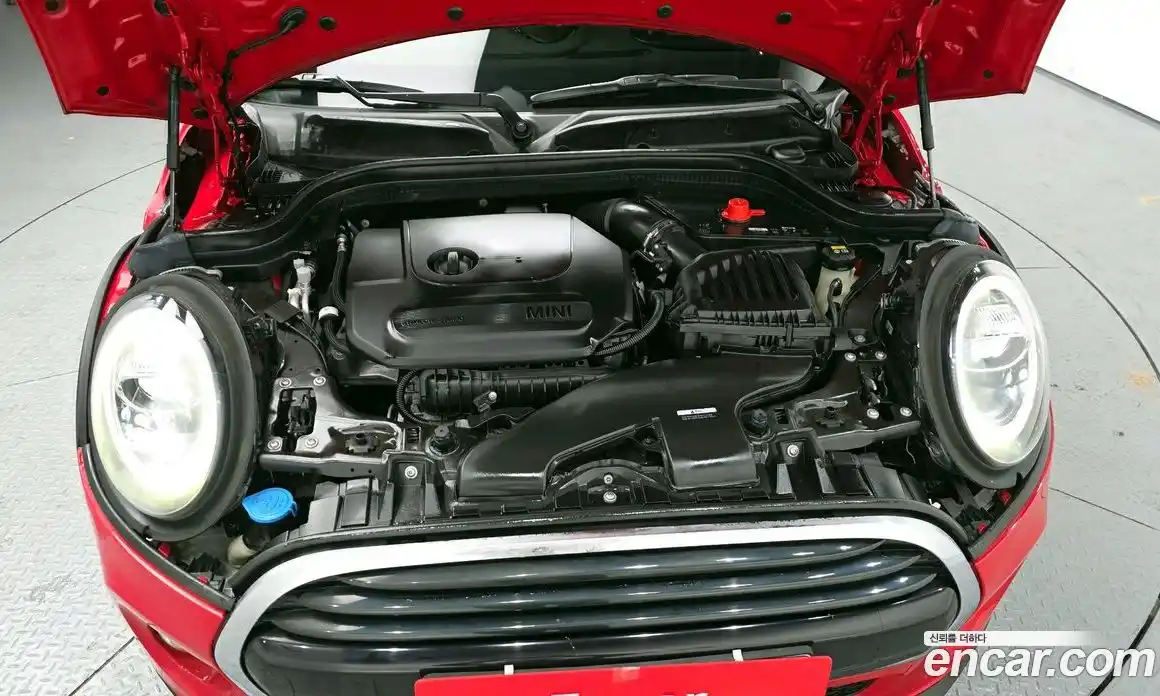 Mini Cooper 2021 1.5 Автомат в Москве № 136611, фото 6