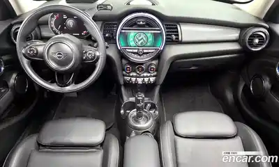 Mini Cooper 2021 1.5 Автомат в Москве № 136611, миниатюра 7