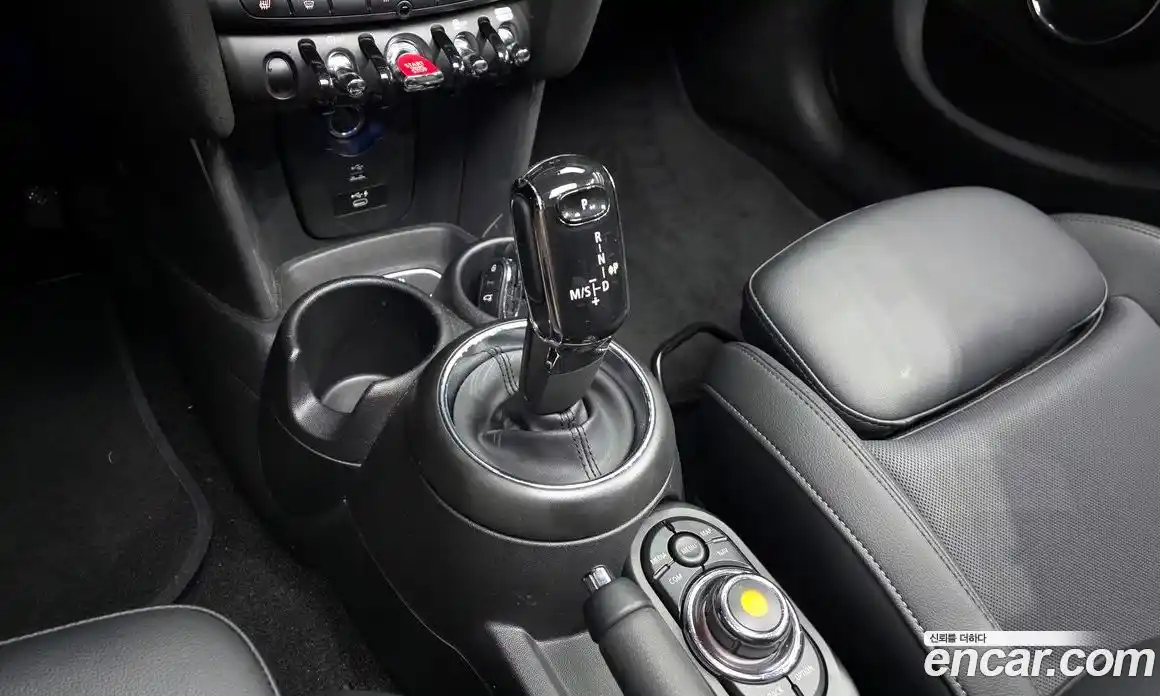 Mini Cooper 2021 1.5 Автомат в Москве № 136611, фото 9