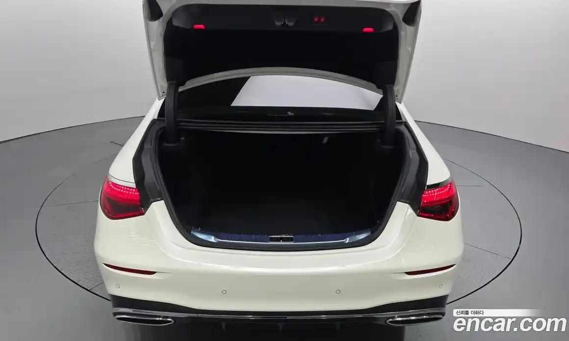 Mercedes-Benz S-Class 2023 2.9 Автомат в Москве № 137454, фото 20