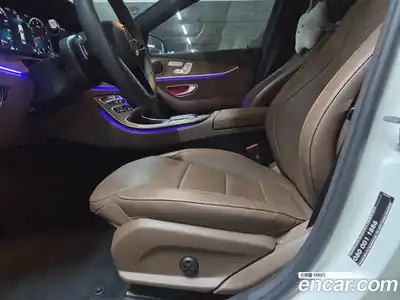 Mercedes-Benz E-Class 2023 2.0 Автомат в Москве № 138068, миниатюра 7