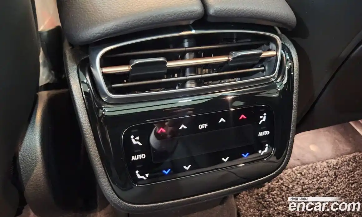 Mercedes-Benz EQE 2023 0.3 Автомат в Москве № 138960, фото 17