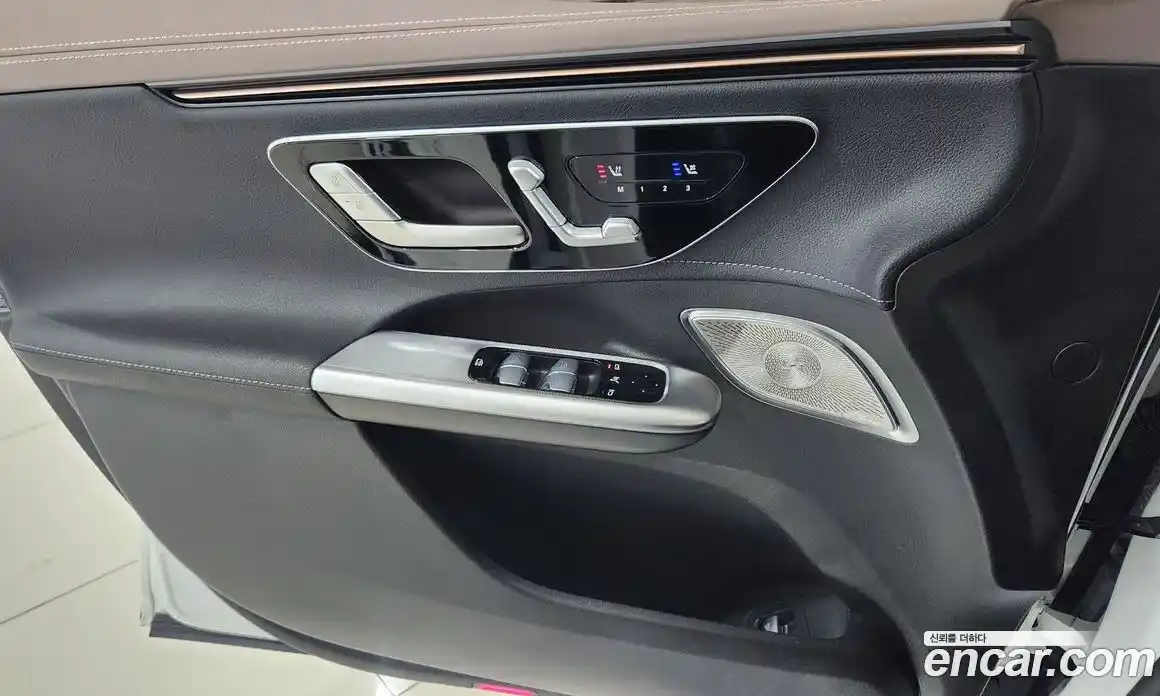 Mercedes-Benz EQE 2023 0.3 Автомат в Москве № 138960, фото 10