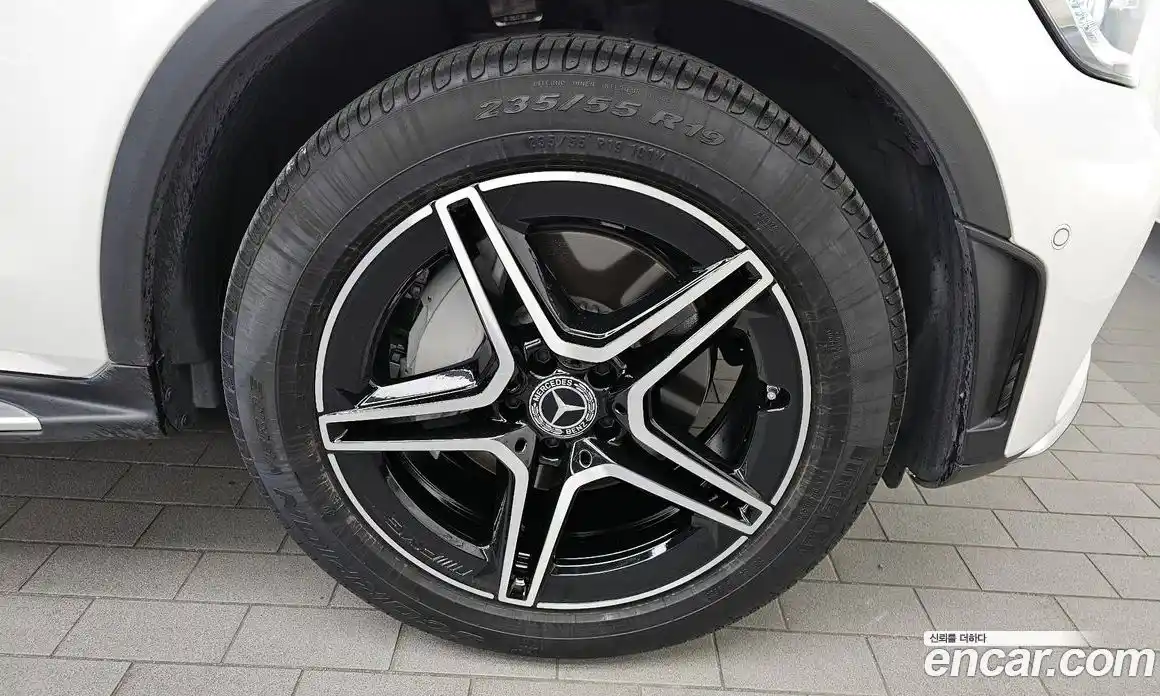 Mercedes-Benz GLC-Class 2023 2.0 Автомат в Москве № 139010, фото 14