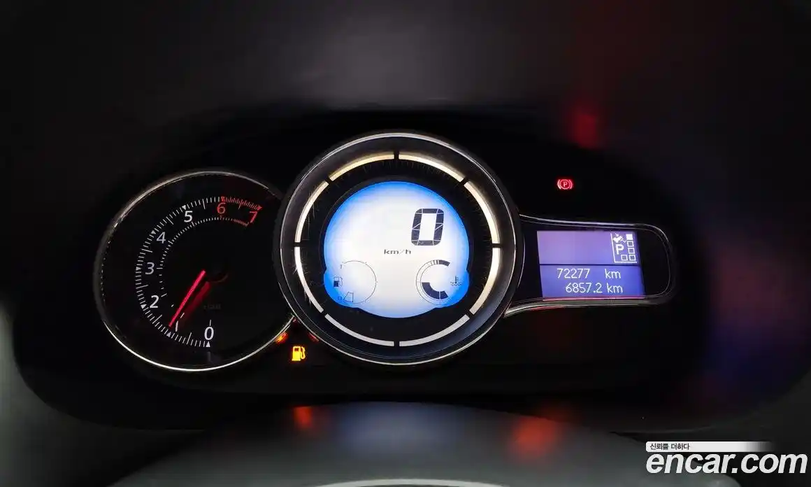 Renault SM3 2015 1.6 Автомат в Москве № 139434, фото 16