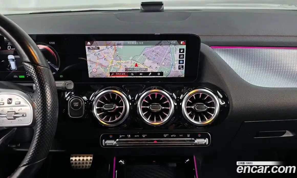 Mercedes-Benz EQA 2022 0.2 Автомат в Москве № 141618, фото 8