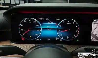 Mercedes-Benz E-Class 2021 2.0 Автомат в Москве № 141837, миниатюра 5