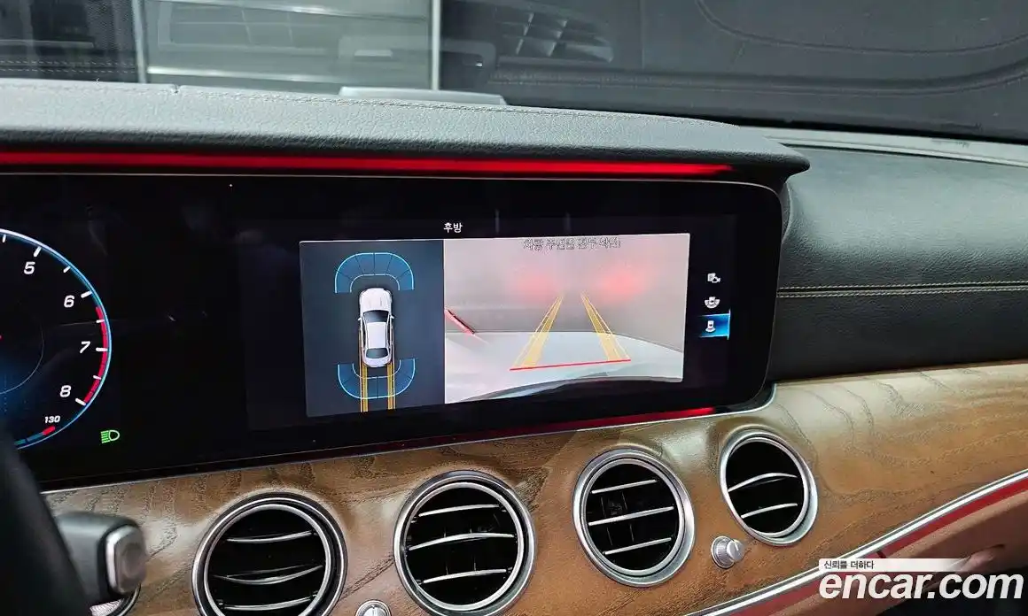 Mercedes-Benz E-Class 2021 2.0 Автомат в Москве № 141837, фото 6