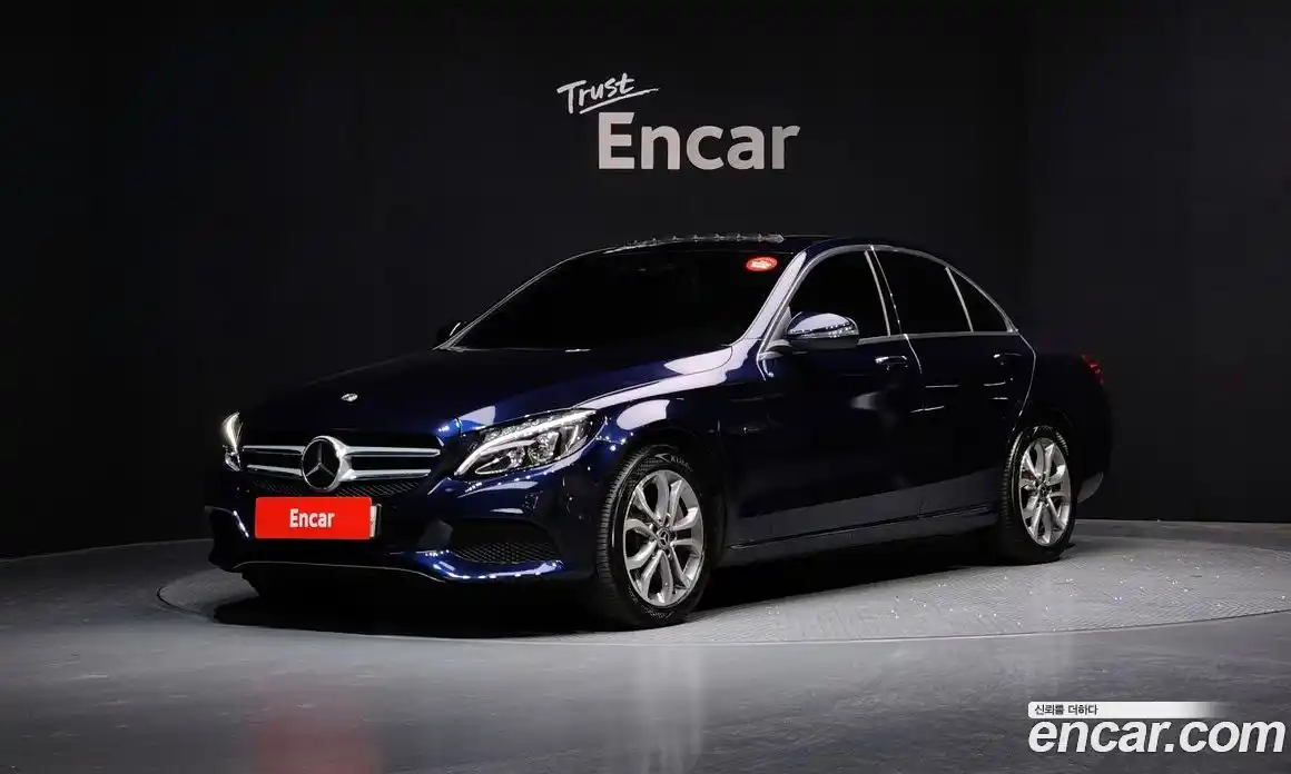 Mercedes-Benz C-Class 2018 2.0 Автомат в Москве № 143273, фото 16