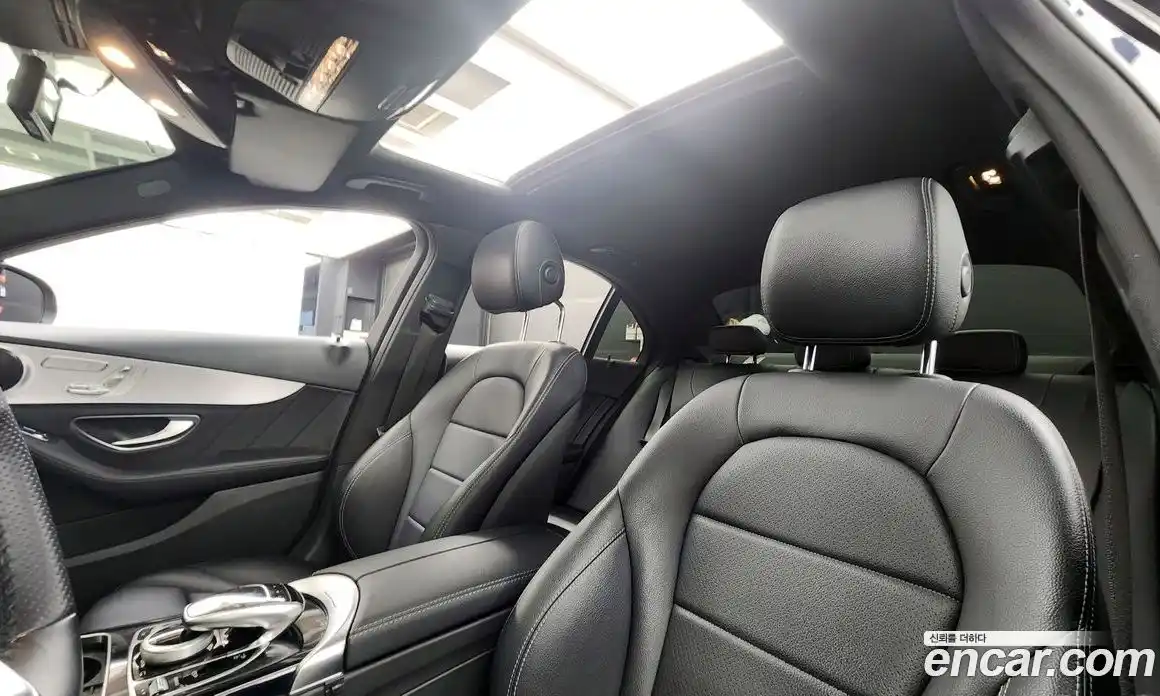 Mercedes-Benz C-Class 2018 2.0 Автомат в Москве № 143273, фото 18