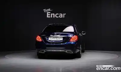 Mercedes-Benz C-Class 2018 2.0 Автомат в Москве № 143273, миниатюра 2