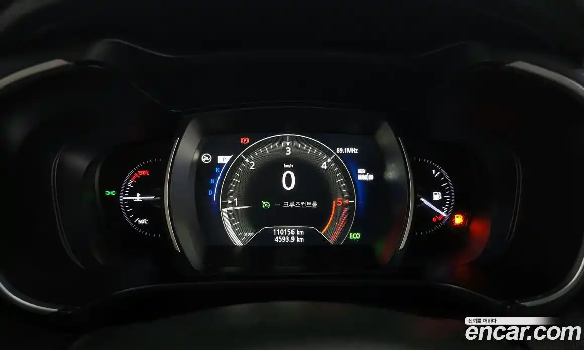 Renault QM6 2017 2.0 Автомат в Москве № 148183, фото 16