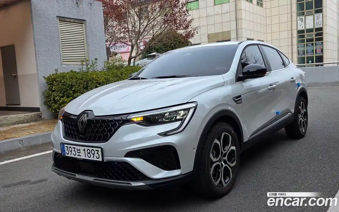 Renault Arkana 2026 1.6 Вариатор в Москве № 151939, фото 5