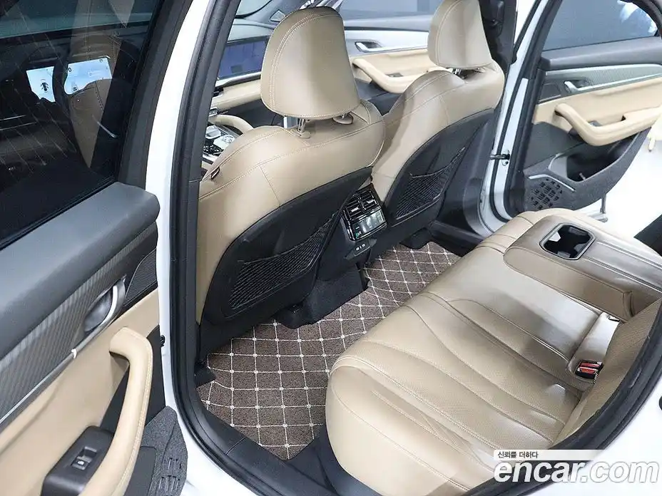 Renault Grand Koleos 2025 1.5 Автомат в Москве № 152165, фото 15