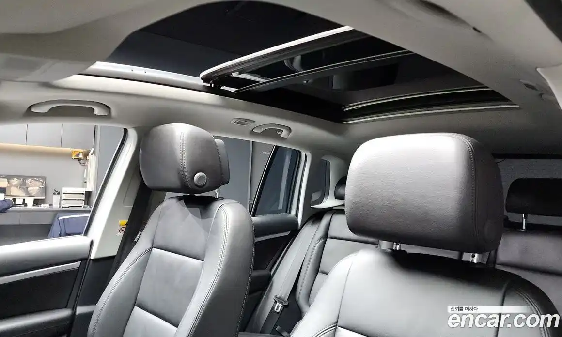 Volkswagen Tiguan 2013 2.0 Автомат в Москве № 152545, фото 17