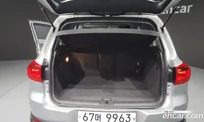 Volkswagen Tiguan 2013 2.0 Автомат в Москве № 152545, миниатюра 3