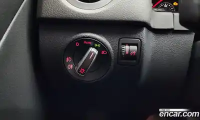 Volkswagen Tiguan 2013 2.0 Автомат в Москве № 152545, миниатюра 5