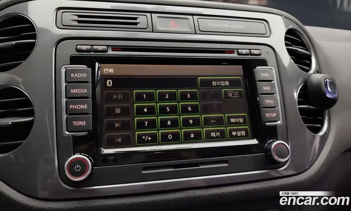 Volkswagen Tiguan 2013 2.0 Автомат в Москве № 152545, фото 8