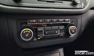 Volkswagen Tiguan 2013 2.0 Автомат в Москве № 152545, миниатюра 9