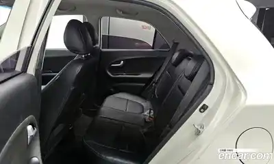 Kia Morning 2012 1.0 Автомат в Москве № 15490, миниатюра 12