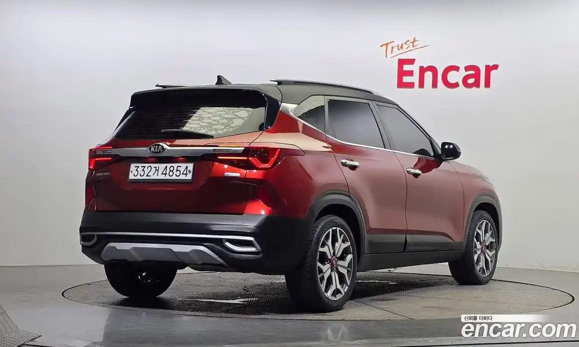 Kia Seltos 2020 1.6 Автомат в Москве № 158197, фото 18