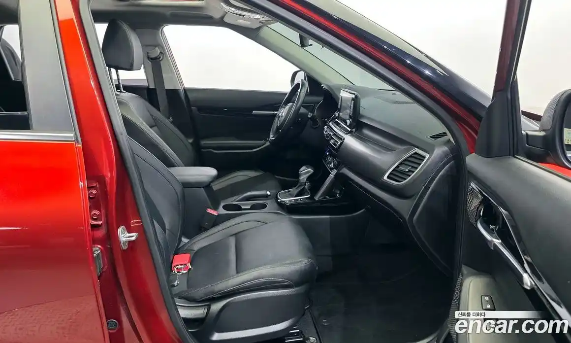 Kia Seltos 2020 1.6 Автомат в Москве № 158197, фото 3