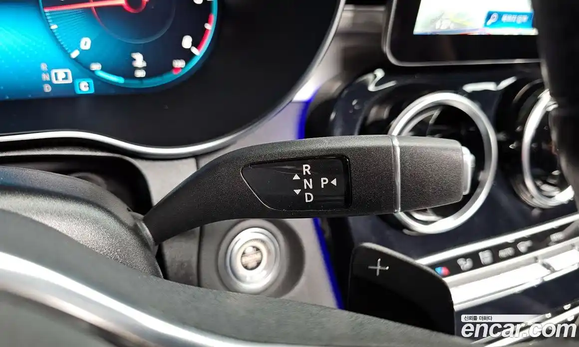 Mercedes-Benz GLC-Class 2022 1.9 Автомат в Москве № 158853, фото 17