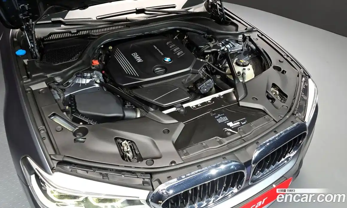 BMW 5-Series 2017 2.0 Автомат в Москве № 159044, фото 1