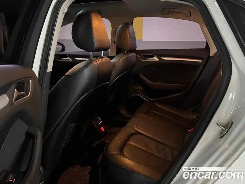 Audi A3 2015 2.0 Автомат в Москве № 159947, фото 15