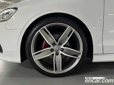 Audi A3 2015 2.0 Автомат в Москве № 159947, миниатюра 4