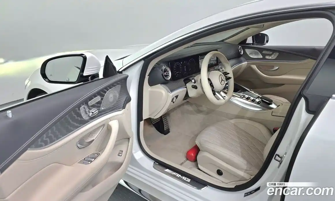 Mercedes-Benz AMG GT 2025 3.0 Автомат в Москве № 160025, фото 17