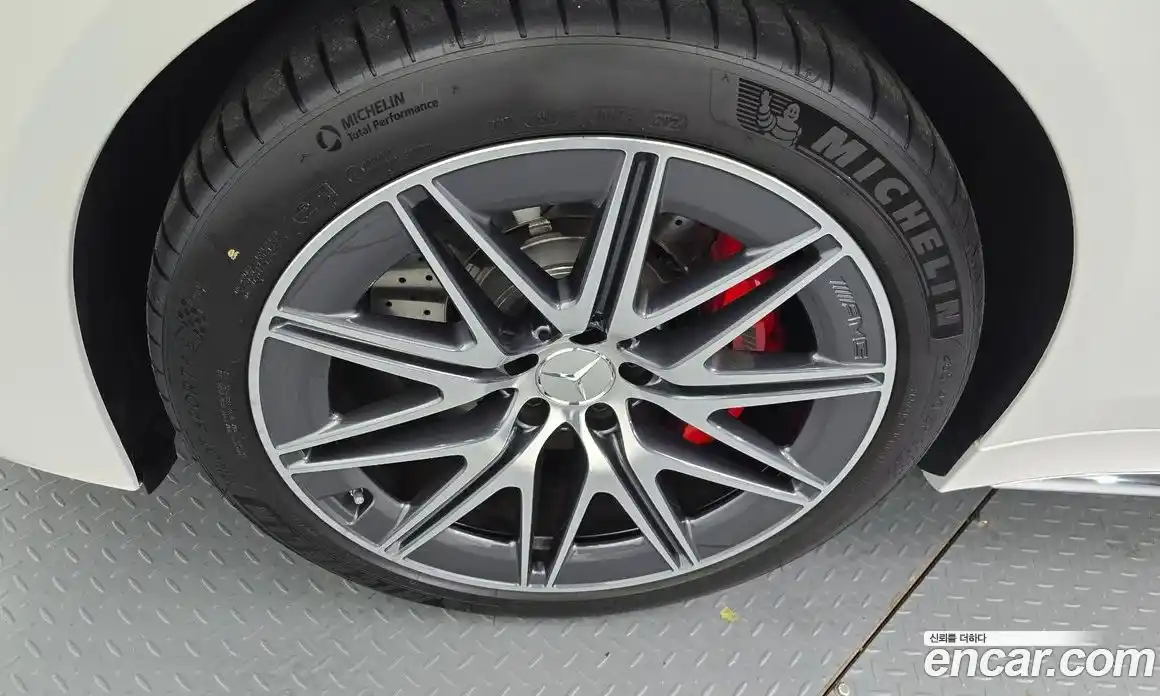 Mercedes-Benz AMG GT 2025 3.0 Автомат в Москве № 160025, фото 19