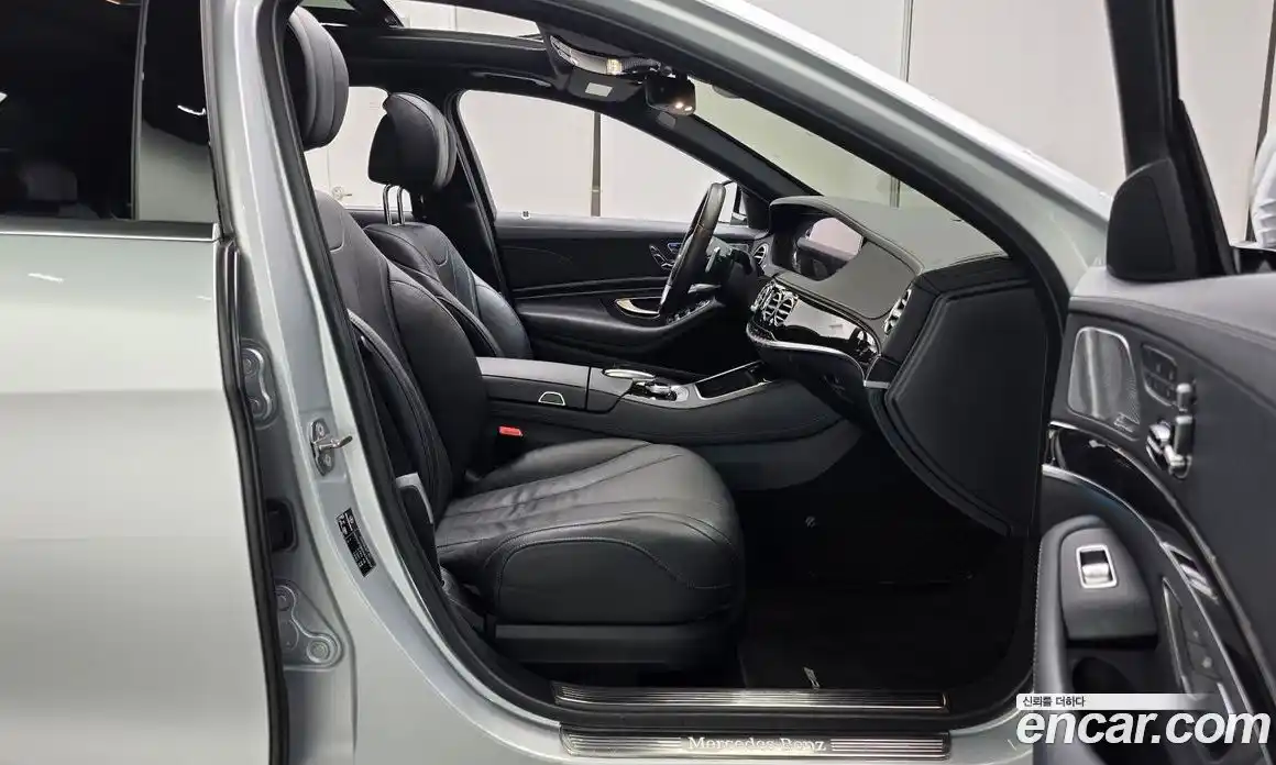 Mercedes-Benz S-Class 2018 2.9 Автомат в Москве № 160344, фото 13