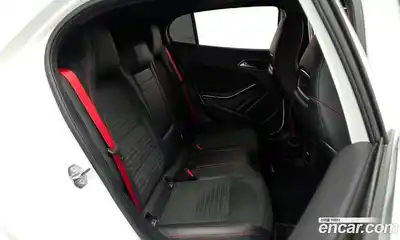 Mercedes-Benz GLA-Class 2019 2.0 Автомат в Москве № 161391, миниатюра 12