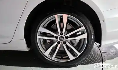 Audi A6 2023 2.0 Автомат в Москве № 162389, миниатюра 11