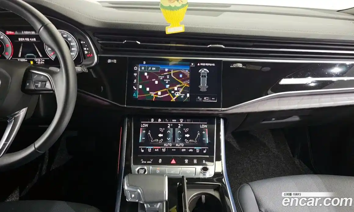 Audi Q7 2023 3.0 Автомат в Москве № 162604, фото 4