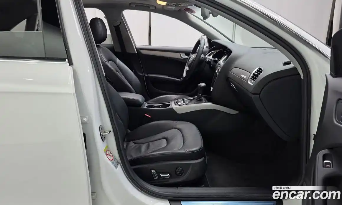 Audi A4 2013 2.0 Автомат в Москве № 162762, фото 13