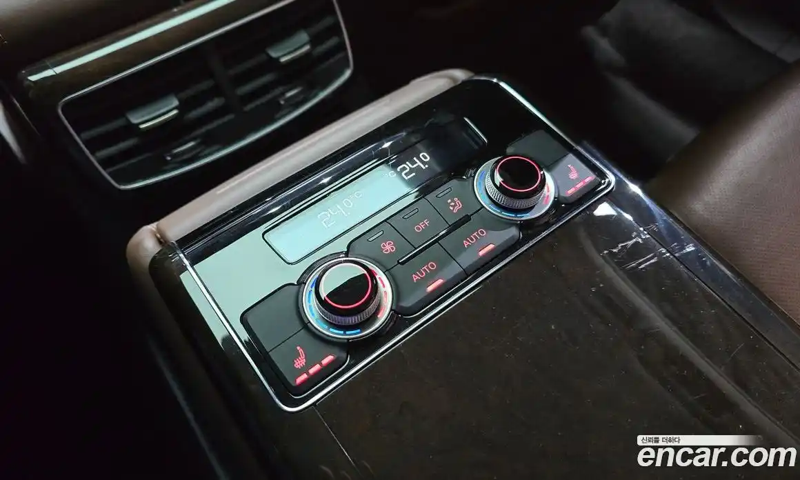 Audi A8 2015 4.1 Автомат в Москве № 163742, фото 8