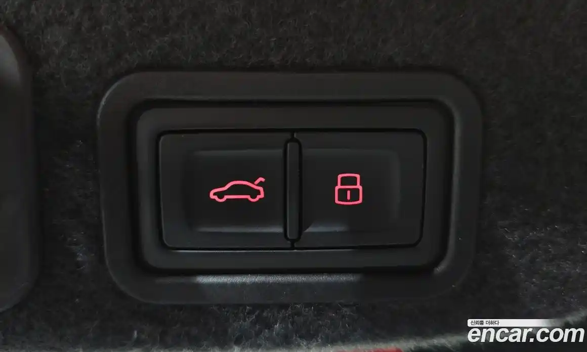 Audi A8 2015 4.1 Автомат в Москве № 163742, фото 9