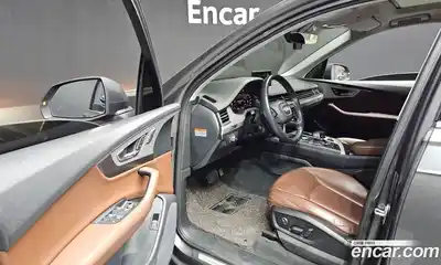 Audi Q7 2019 2.0 Автомат в Москве № 163865, миниатюра 12