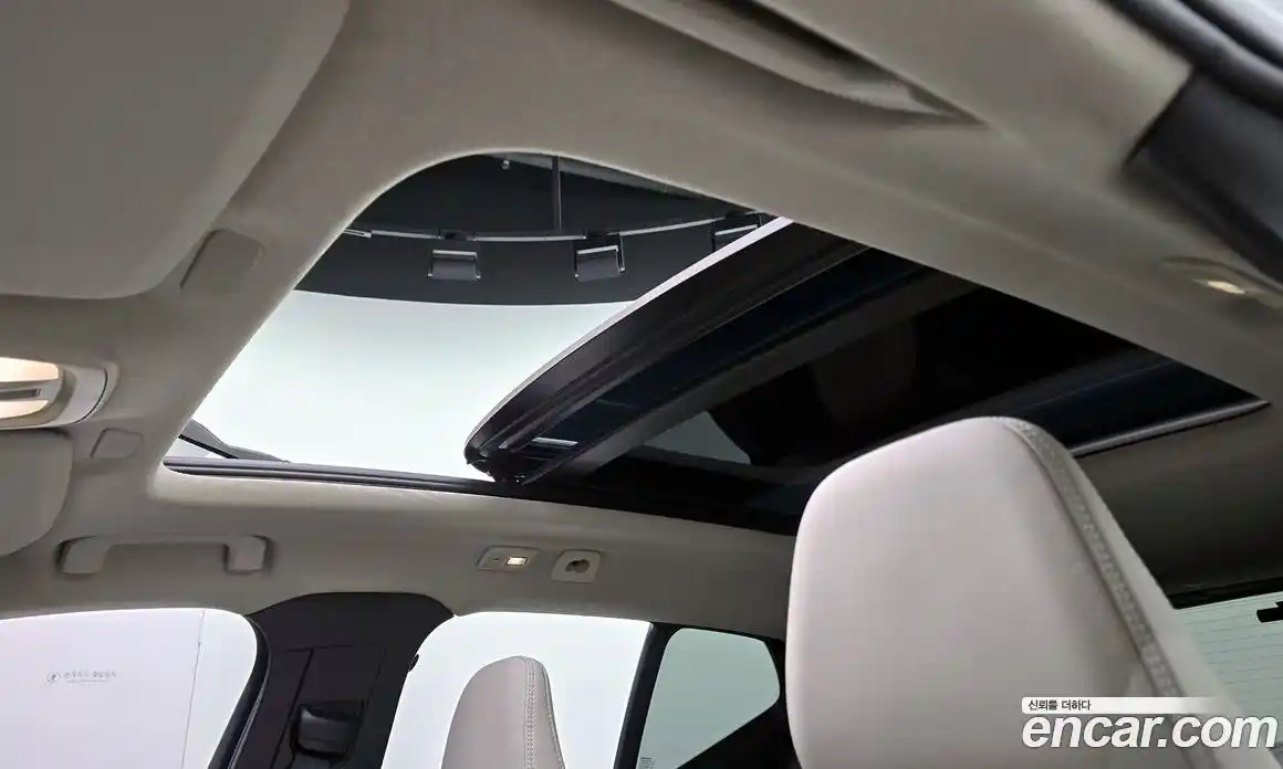 Volvo XC40 2024 2.0 Автомат в Москве № 164131, фото 20