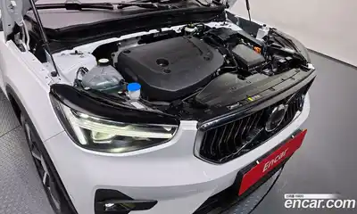 Volvo XC40 2024 2.0 Автомат в Москве № 164131, миниатюра 4