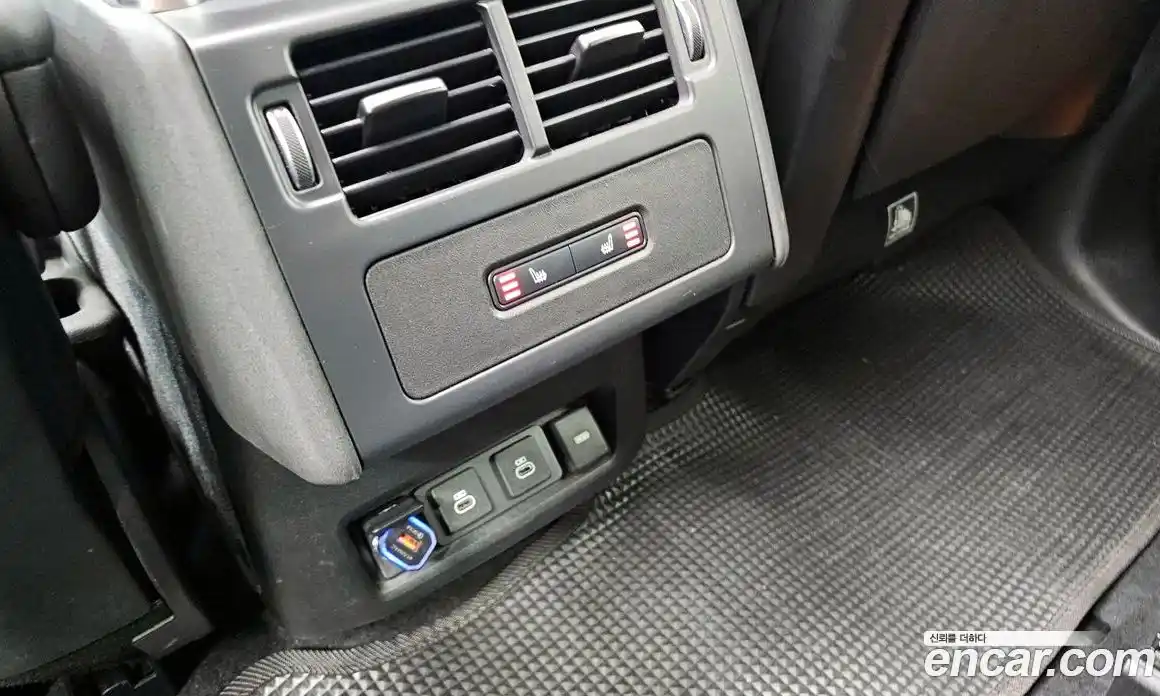 Land Rover Discovery 2022 3.0 Автомат в Москве № 166246, фото 7