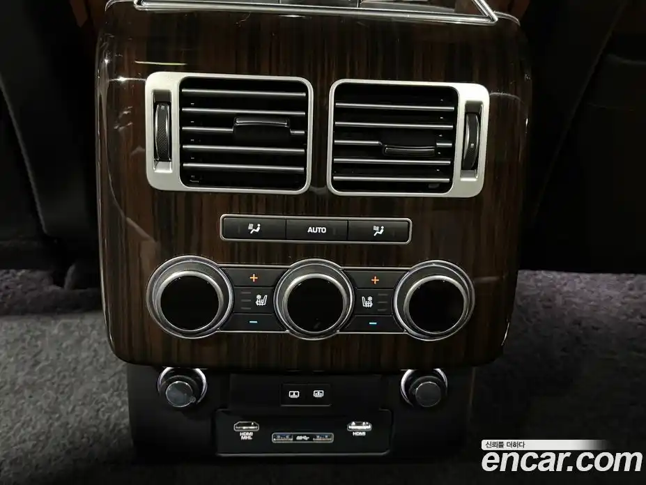 Land Rover Range-Rover 2017 5.0 Автомат в Москве № 166822, фото 13