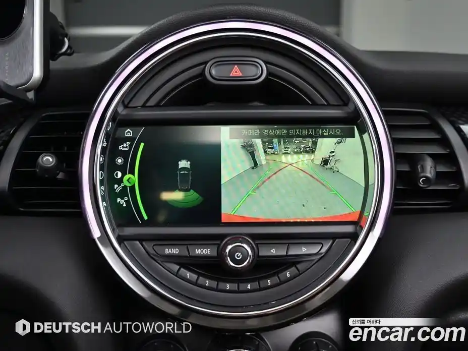 Mini Cooper Convertible 2019 2.0 Автомат в Москве № 167459, фото 15