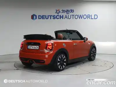 Mini Cooper Convertible 2019 2.0 Автомат в Москве № 167459, миниатюра 2