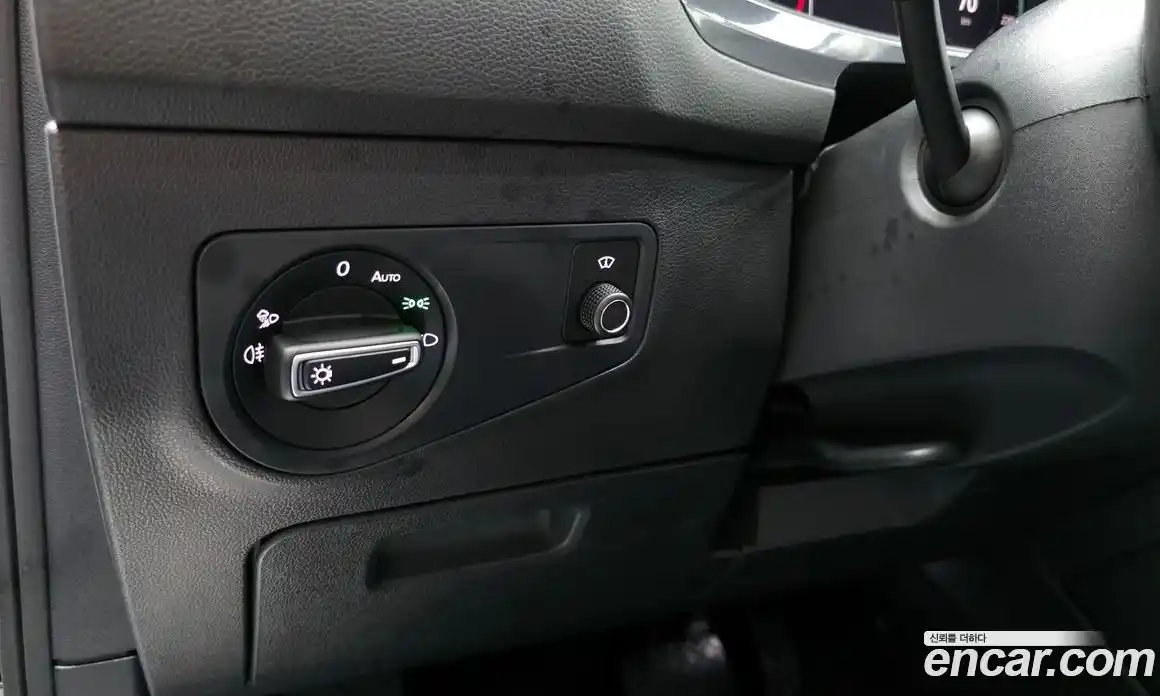 Volkswagen Tiguan 2023 2.0 Автомат в Москве № 168623, фото 14